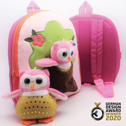 3D Bird from a Trunk Backpack 3D