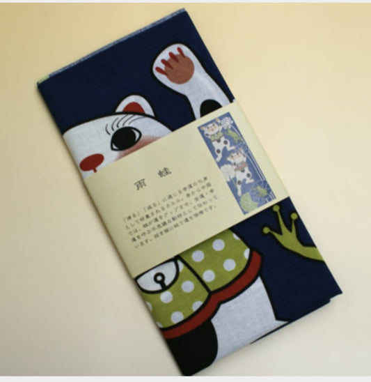 Fuku Maneki Cat - Rain Frog Japanese Tenugui